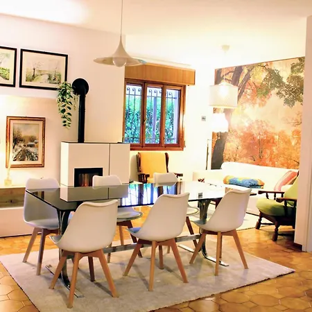 Riviera On The Sea Tatil Evi *